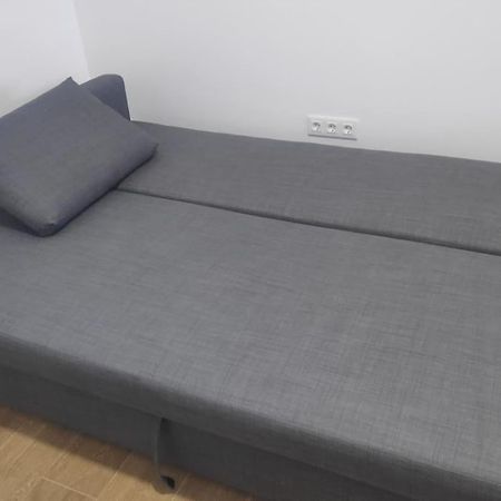 Precioso Apartamento Con Magnifico Patio. Сан-Феліу-де-Льобреґат Екстер'єр фото
